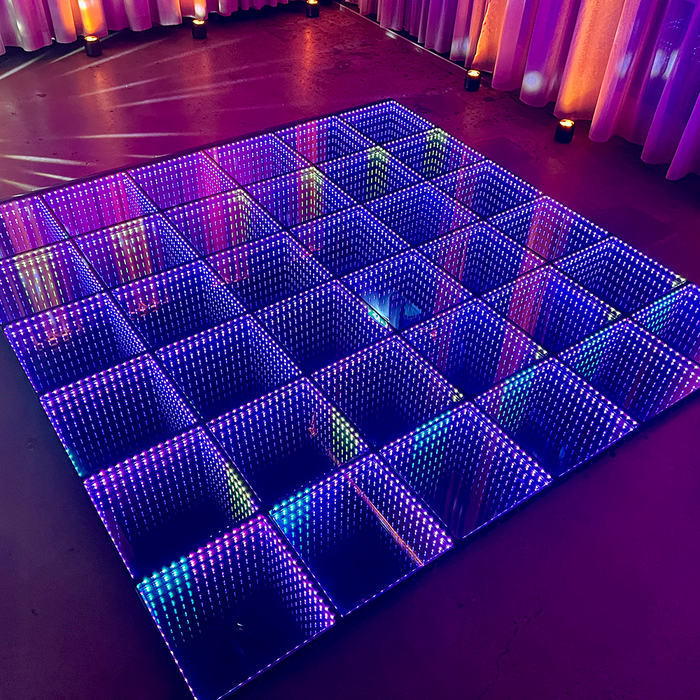 Light-Up Dance Floor (Infinity Mirror)