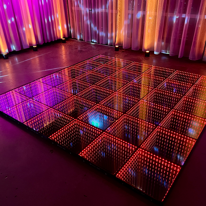 Light-Up Dance Floor (Infinity Mirror)