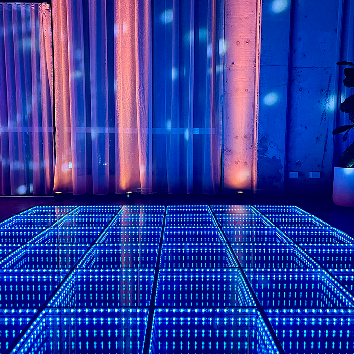 Light-Up Dance Floor (Infinity Mirror)